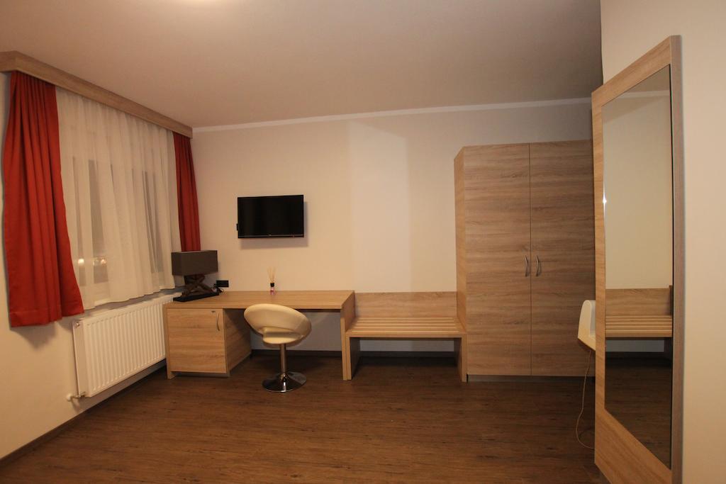 Pension Central Semmering Oda fotoğraf